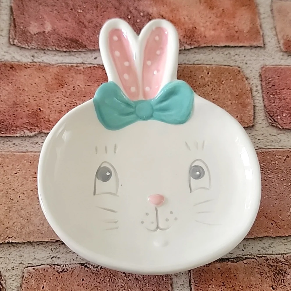 Johanna Parker-Transpac Easter Bunny Dottie Ceramic Spoon Rest, New